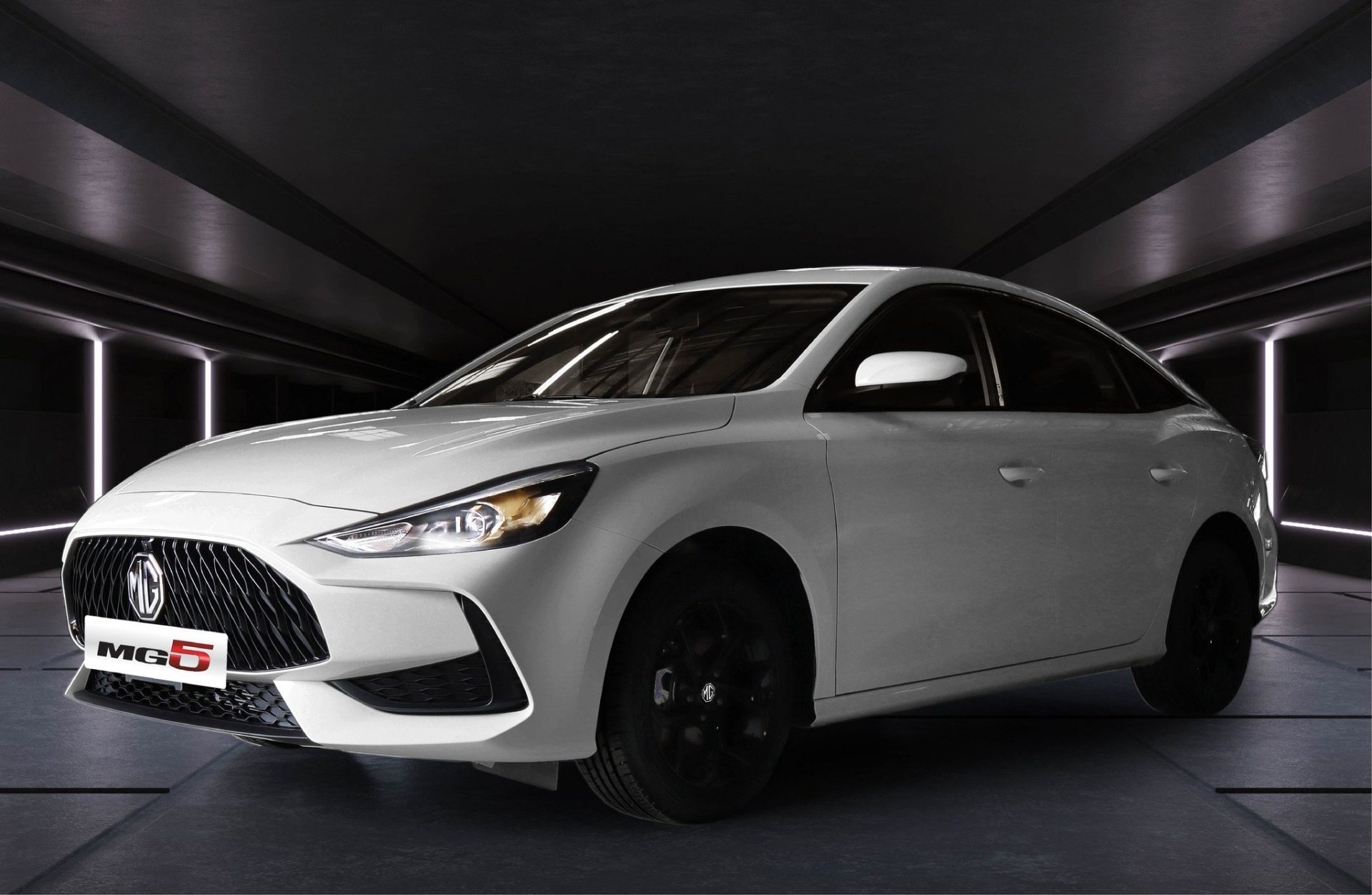 LỄ RA MẮT MG5 PHIÊN BẢN TIÊU CHUẨN TẠI MG TRƯỜNG CHINH